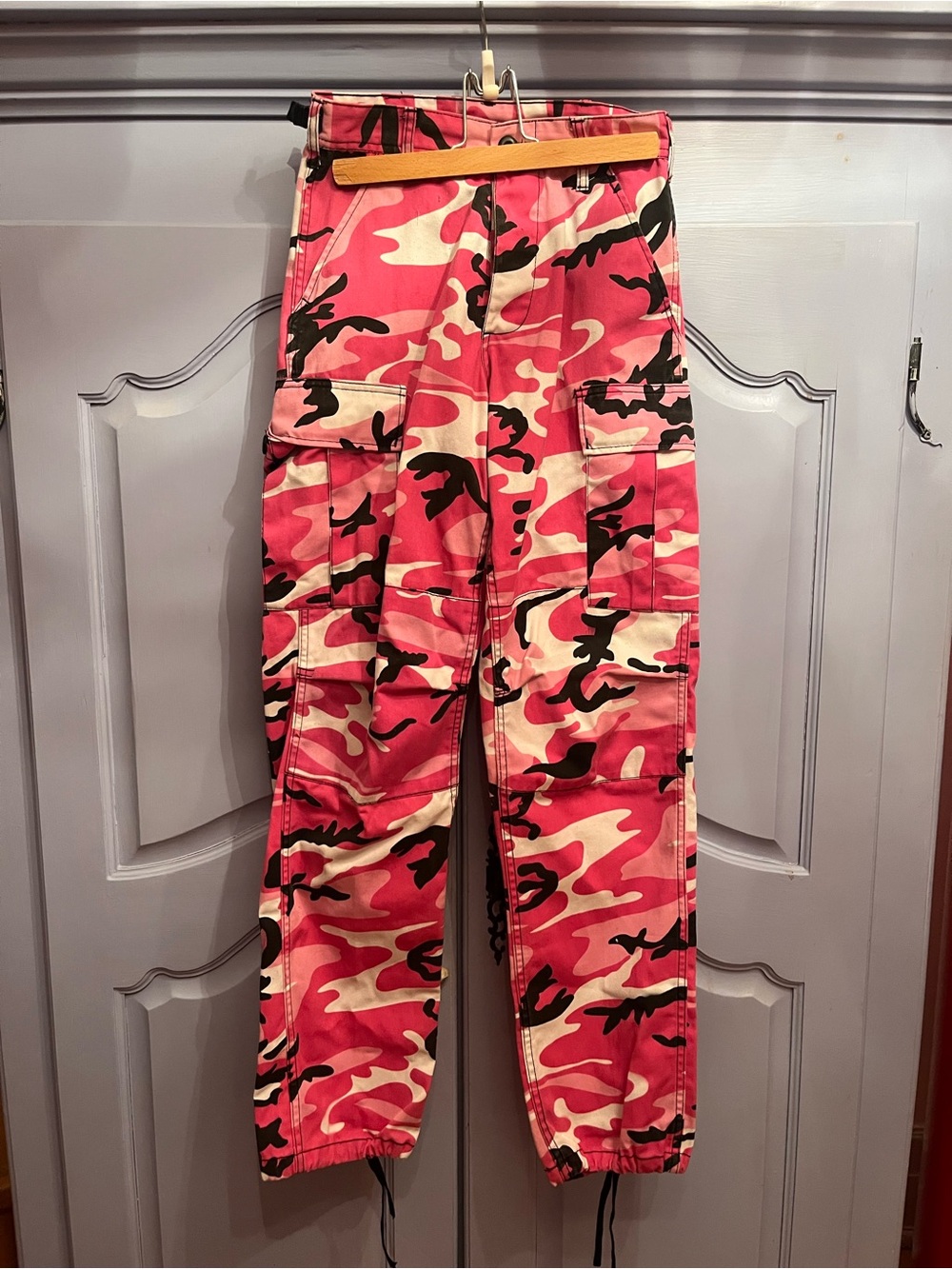 Simons Pink Camouflage Cargo Joggers